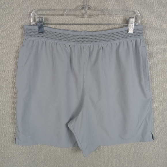 Fabletics The Fundamental Short Mens Large Gray Unlined Stretch Pull On Athletic - Picture 1 of 7